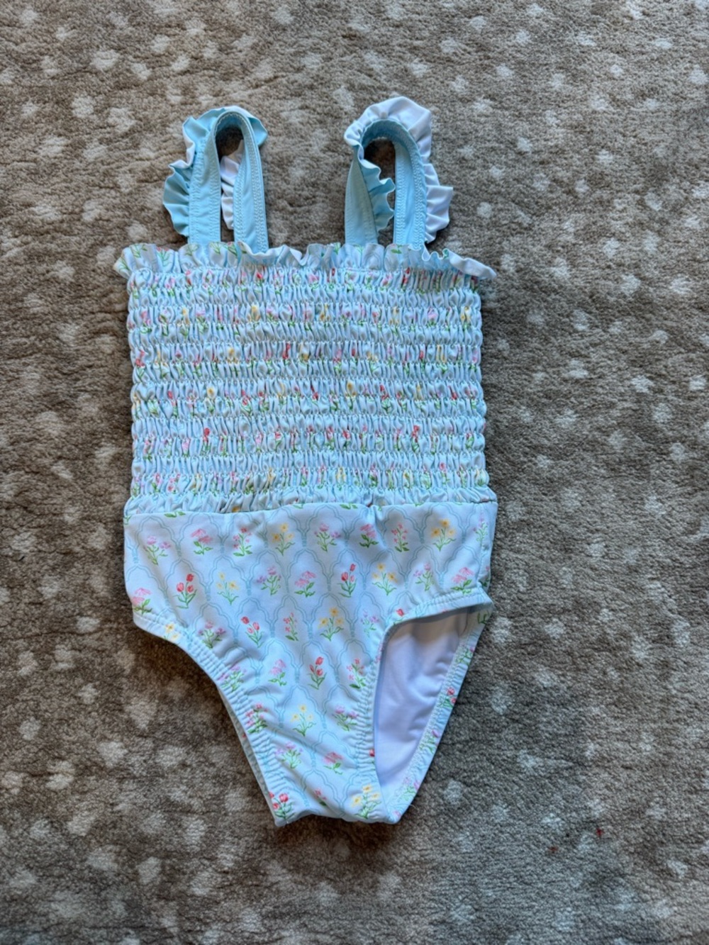 Love George Girl’s swim 3-4 years old